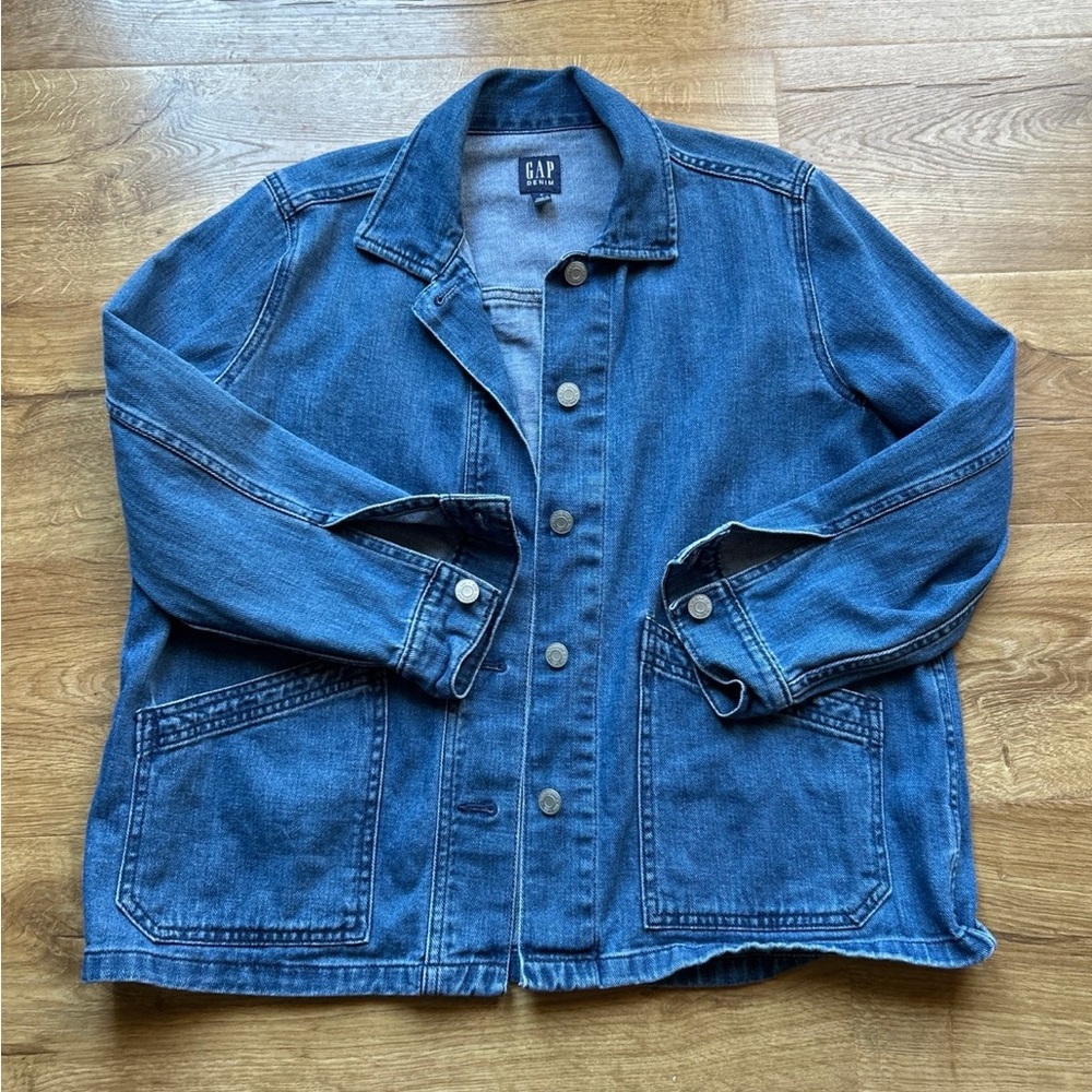 Gap women’s denim jacket